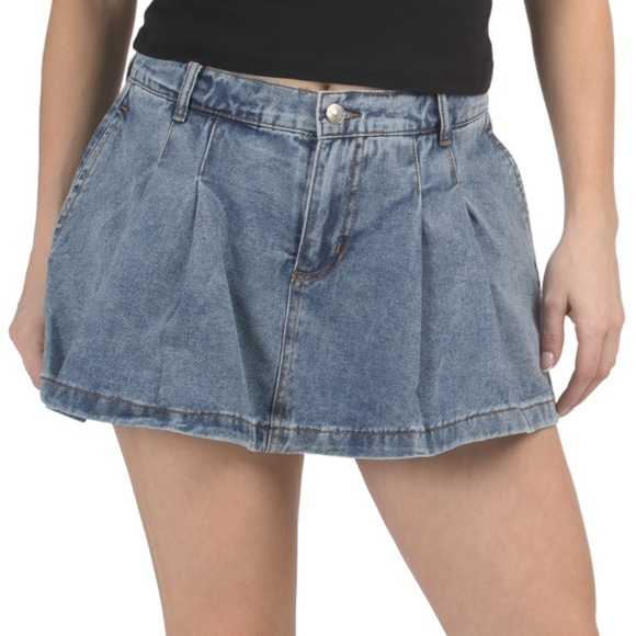 Steve Madden | NWT Marlowe Denim Mini Skort - Picture 1 of 11